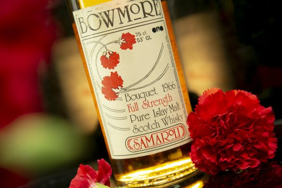 Bowmore 1966 Samaroli Bouquet sells at auction for a record breaking �51,611