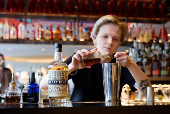 Compass Box The Circle Global Bartender Competition Winner Rosey Mitchell Compass Box The Circle Global Bartender Competition Winner Rosey Mitchell