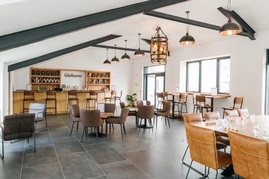 GlenAllachie distillery whisky bar and tasting lounge.