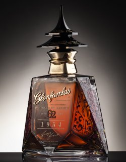 Glenfarclas Pagoda Ruby Reserve Magnum