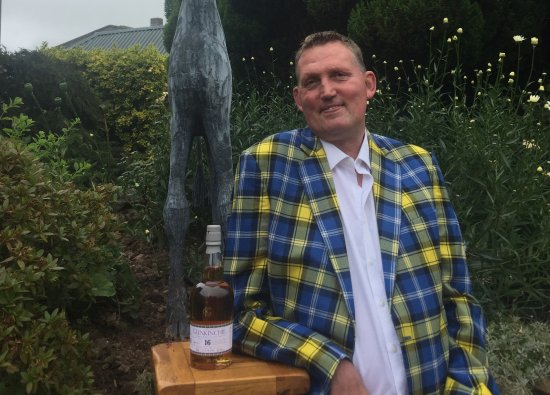 Doddie Weir with My Name'5 Doddie Glenkinchie bottling. Doddie Weir with My Name'5 Doddie Glenkinchie bottling.