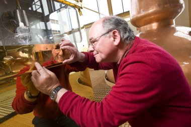 Glenlivet Distillery Manager Hamish Prodtor Adds The Finishing Touches