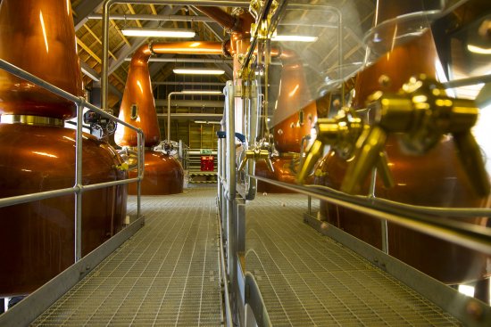Nc'nean Organic Whisky Distillery went into production in 2017 with a 100,00 litres per year output capacity.
