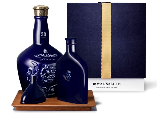 Royal Salute 30 Year Old The Flask Edition